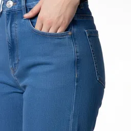 OMG CREATION Women Straight Fit Mid-Rise Stretchable Jeans image 4