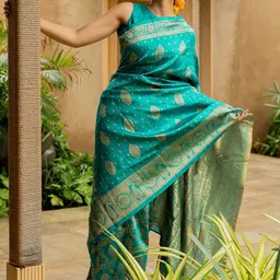 KALINI Ethnic Motifs Woven Design Banarasi Saree image 4