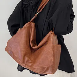 CORSICA Structured Hobo Bag image 2