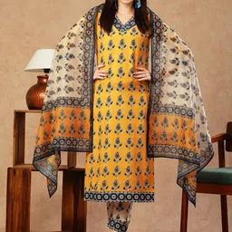 GoSriKi Women Paisley Printed Regular Kurta with Trousers & With Dupatta-picture-28