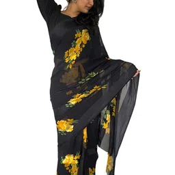 GHAN SALS Women Floral Printed Saree With Blouse Piece image 4
