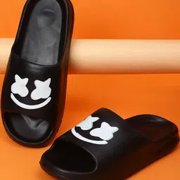 Pampy Angel Men Black Flip Flops-image-99