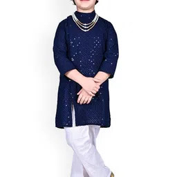 itsmycostume Boys Ethnic Motifs Embroidered Pure Cotton Straight Kurta with Trousers-picture-39