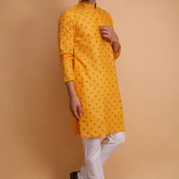 darkchill Men Printed Cotton Blend Straight Kurta image 3