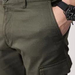 Mast & Harbour Men Micro Ditsy Printed Cargo Style Chino Shorts image 5