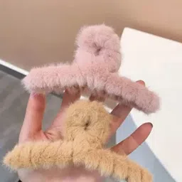 Watch junction Women Set of 3 Fur Claw Clip image 2