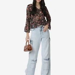 D 'VESH Women V-Neck Floral Print Bell Sleeve Top-picture-24