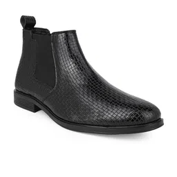 Hydes N Hues Men Textured Round-Toe Chelsea Boots image 4