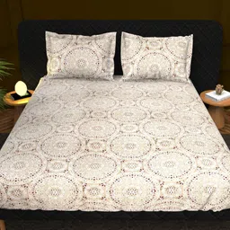 THE WHITE MOSS Red & Beige Ethnic Motifs Cotton 210 TC King Bedsheet with 2 Pillow Covers-picture-1