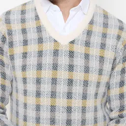 Duke Men Checked Pullover image 2