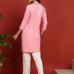 TOP N THREAD Ethnic Motifs Embroidered Chikankari Chikankari Kurti image 4