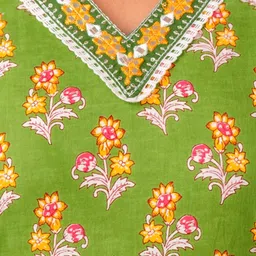 SINSINI Women Floral Printed Angrakha Pure Cotton Kurta with Trousers & With Dupatta image 2