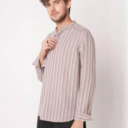VASTRADO Men Striped Kurta image 2