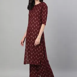 Nayo Women Printed Regular Pure Cotton Kurta with Palazzos image 4