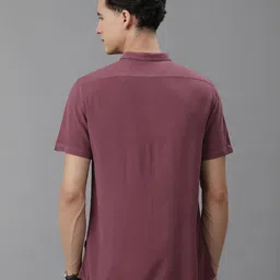 IDENTITI Men Slim Fit Opaque Casual Shirt image 4