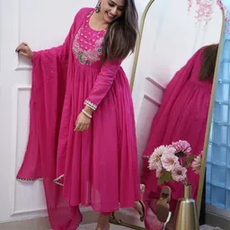 Siya Fashion Women Floral Yoke Design Regular Sequinned Kurta with Trousers & With Dupatta image 4