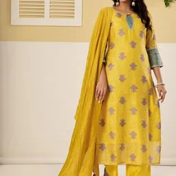 SUAAC Ethnic Motifs Printed Chanderi Silk Kurta With Trouser & Dupatta-picture-33