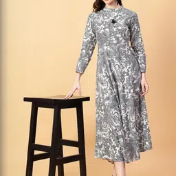 Angkor Women Black Cotton Kurtas-image-17