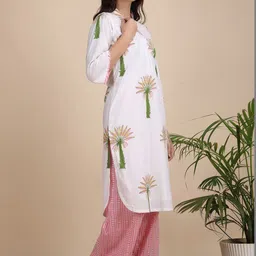 SilaiGulai Printed Pure Cotton V-Neck Tunic & Palazzos Co-Ord Set image 3