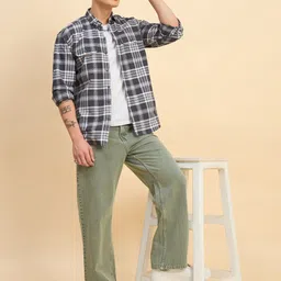 studio nexx Men Loose Fit Mid Rise Dark Blue Jeans image 5