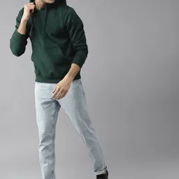 roadster Men Full Sleeve Solid Hooded Sweatshirt image 4