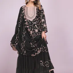 FVD Women Ethnic Motifs Embroidered Kurta with Sharara & Dupatta image 5