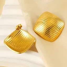 DIVASTRI Contemporary Studs Earrings image 3