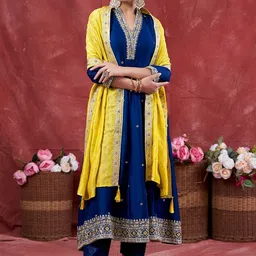 MOKOSH Embroidered V-Neck Panelled Thread Work A-Line Kurta With Trousers & Dupatta image 4