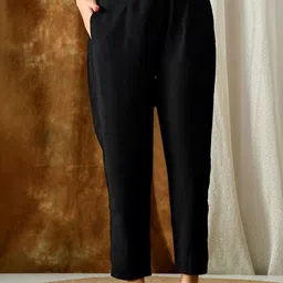 VIBE VISION Women Regular Gotta Patti Pure Silk Kurta with Trousers image 2