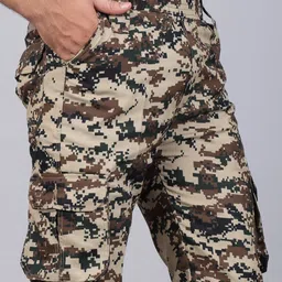 smalltry Men Cargos image 4