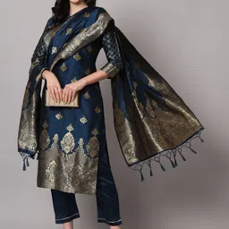 vredevogel Women Silk Blend Kurta Pant Dupatta Set-picture-11