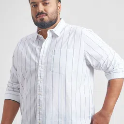 HIGHLANDER Men Slim Fit Vertical Striped Spread Collar Cotton Casual Shirt-image-61