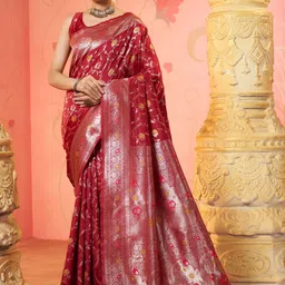 Garden Vareli Floral Woven Design Zari Saree With Blouse Piece-image-81