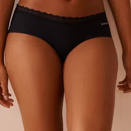 La Vie en Rose Low-Rise Lace-Trim Hipster Briefs 20200587-00001-XS-picture-35