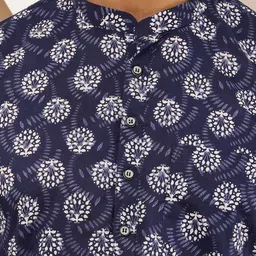 MULTI SHADES Men Polka Dots Printed Thread Work Pastels Kurta image 2