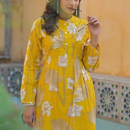 AUTUMN LANE Yutika Amber Floral Printed Pleated A-Line Pure Cotton Kurta With Trouser image 3
