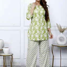 Kaftanize Women Ethnic Motifs Printed Regular Kurta with Trousers-picture-14