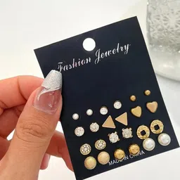 ONUYX Classic Studs Earrings image 2