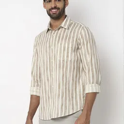 SPYKAR Men Slim Fit Striped Casual Shirt image 3