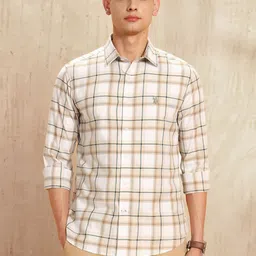 U.S. Polo Assn. Men Tailored Fit Checked Spread Collar Pure Cotton Casual Shirt-picture-38