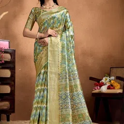 Demure Clothing Co Silk Blend Handloom Saree-picture-33