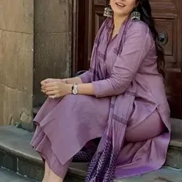 BAMSOM WEAR Women Solid Viscose Rayon Kurta Sets With Dupatta image 3