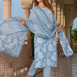 Jaitpuriya Women Floral Printed Cotton Kurta with Trousers & Dupatta-image-66