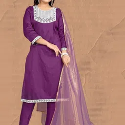 snizvi Women Embroidered Regular Thread Work Kurta with Trousers & With Dupatta image 2
