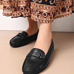 13 Reasons Women Textured Leather Lightweight Penny Loafers with Buckles image 2