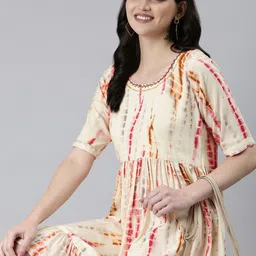 SHOWOFFFF Dyed Thread Work Thread Work Pleated Kurti image 4