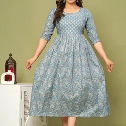 Queens Closet Women Floral Printed Anarkali Maternity Kurta-picture-13