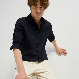 THE BEAR HOUSE Men Spread Collar Solid Cotton Casual Shirt-picture-29