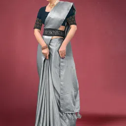 Kandora Satin Belted Saree image 5