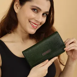 Steve Jhonson Women Green Wallets image 1
